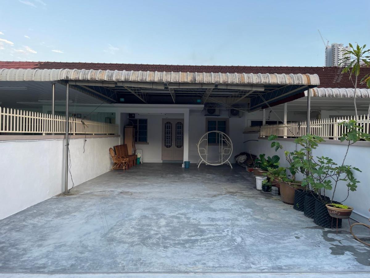 Jace Homestay 解思民宿 Ayer Itam Екстериор снимка