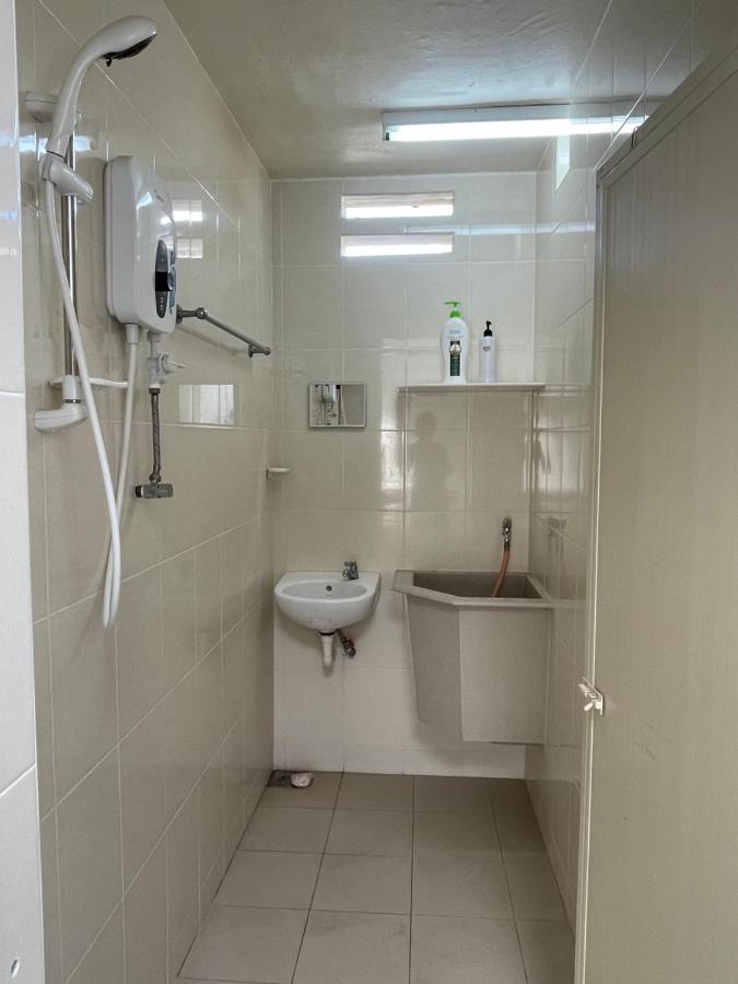 Jace Homestay 解思民宿 Ayer Itam Екстериор снимка